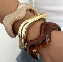 Load image into Gallery viewer, Sculpted Wave Bracelet Trio