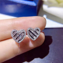 Load image into Gallery viewer, Diamond Heart Earrings