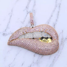 Load image into Gallery viewer, Diamond Lip Necklace