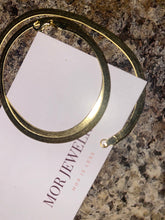 Load image into Gallery viewer, Gold Herringbone Necklace