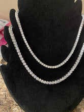 Load image into Gallery viewer, Diamond Tennis Necklace