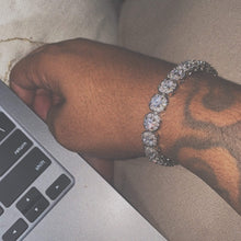 Load image into Gallery viewer, Diamond Tennis Bracelet