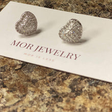 Load image into Gallery viewer, Diamond heart stud earrings