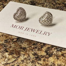 Load image into Gallery viewer, Diamond heart stud earrings