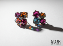 Load image into Gallery viewer, mini cube earrings
