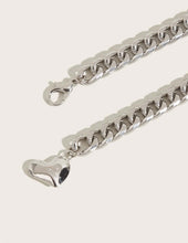 Load image into Gallery viewer, Heart Chain Belt
