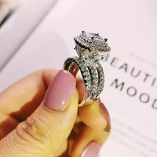 Load image into Gallery viewer, Diamond fashion ring
